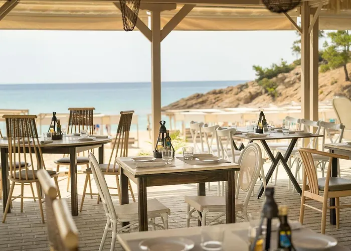 Hotel Blue Dream Palace Tripiti