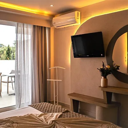 Hotel Blue Dream Palace Trypiti & Hive Water Park