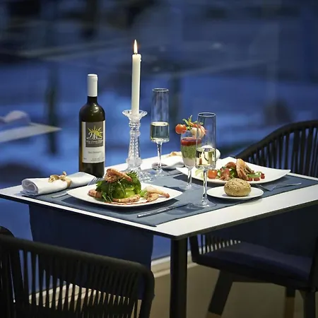 Blue Dream Palace Trypiti & Hive Water Park Hotel 5*